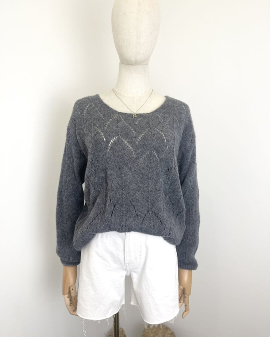 Pull léger à maille ajourée