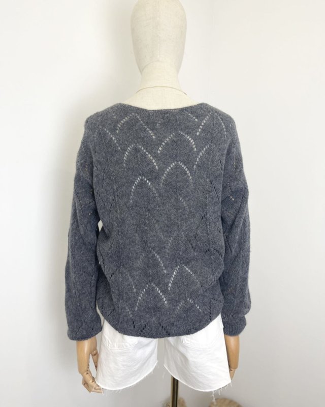Pull léger à maille ajourée