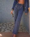 Jeans droit en denim avec 6 boutons dorés