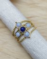Bague dorée 3 rangs avec 5 petites pierres bleues