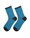 Chaussettes bleues à petits pois noirs