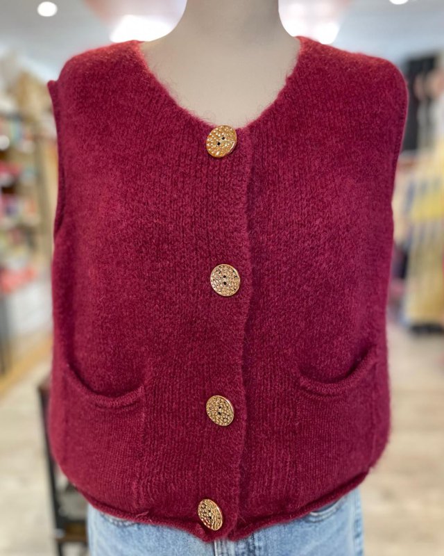 Gilet fuchsia sans manches...