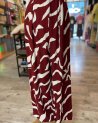 Combinaison bordeaux à motif et dos ouvert