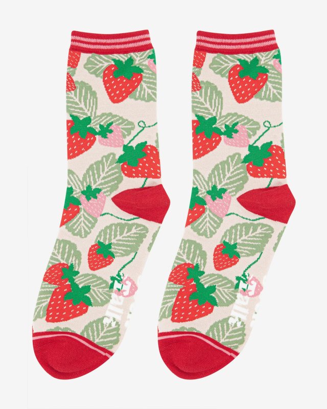 Chaussettes beige avec des fraisiers