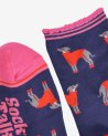 Chaussettes avec des chiens en manteau