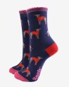 Chaussettes avec des chiens en manteau