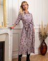 Longue robe lilas à petites fleurs