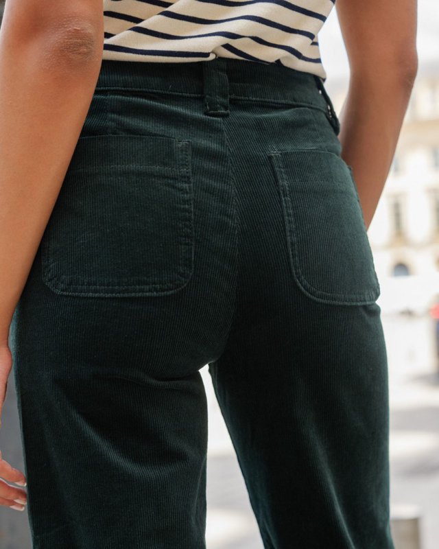 Pantalon Viviane en velours vert sapin