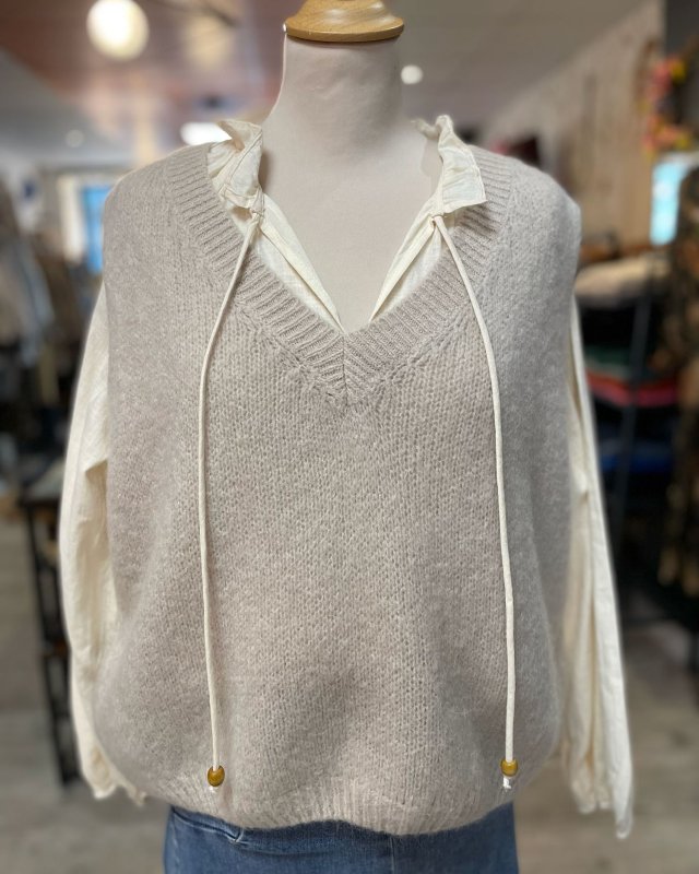 Pull sans manches à col V côtelé