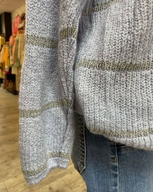 Gilet à rayures argentées