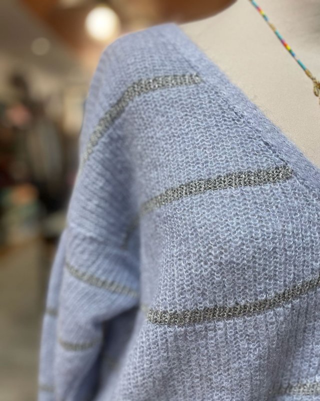 Gilet à rayures argentées