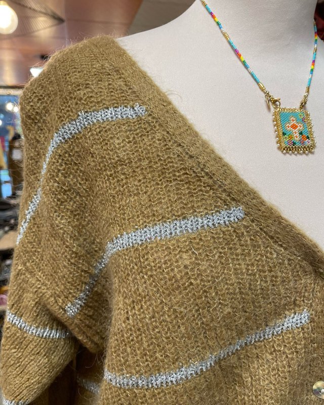 Gilet à rayures argentées