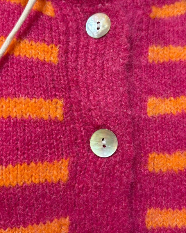 Petit gilet sans manches en maille fuchsia