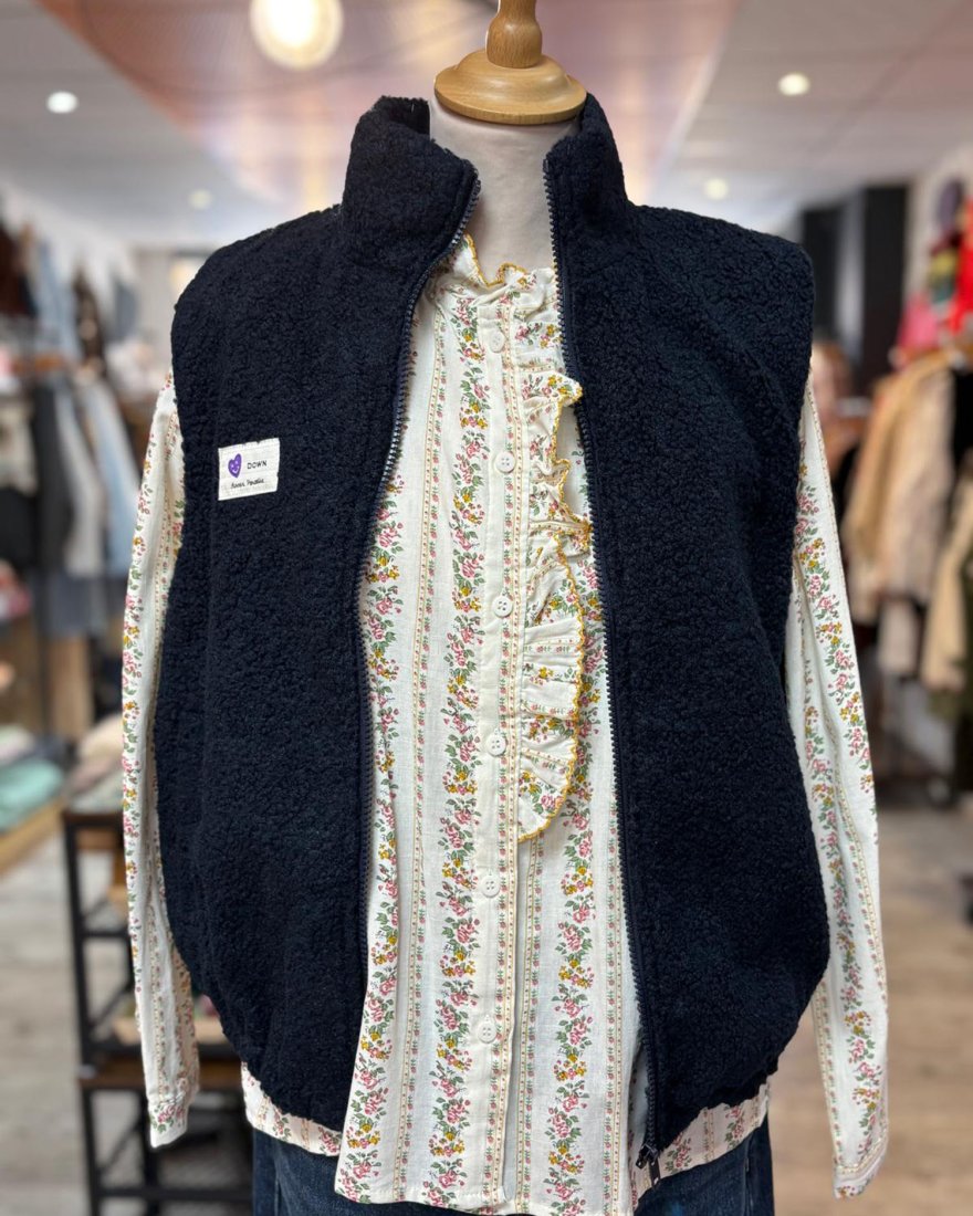 Gilet sans manches en moumoute bleu marine