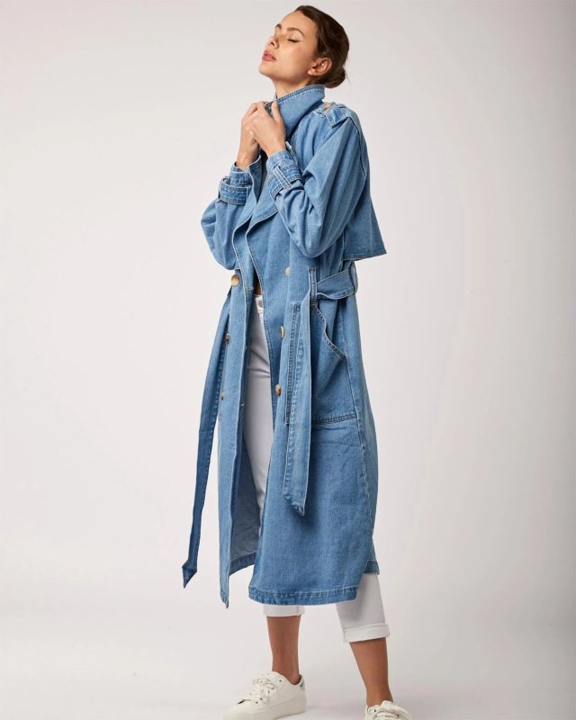 Long trench fendu en jean bleu