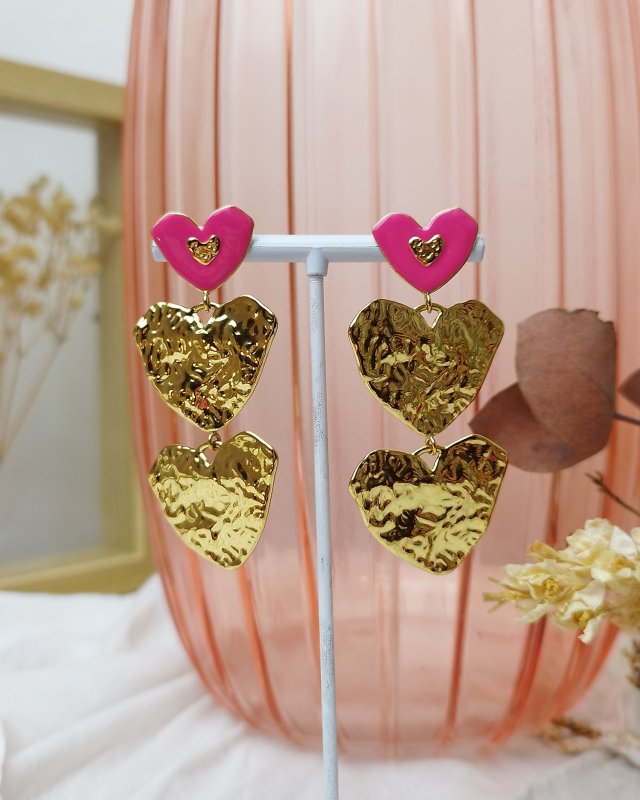 Boucles d'oreilles 3 coeurs dorés et rose fuchsia