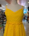 Robe courte à bretelles en tissu vichy jaune