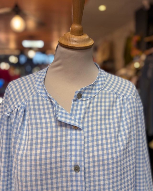 Chemisier ample à motif vichy bleu clair