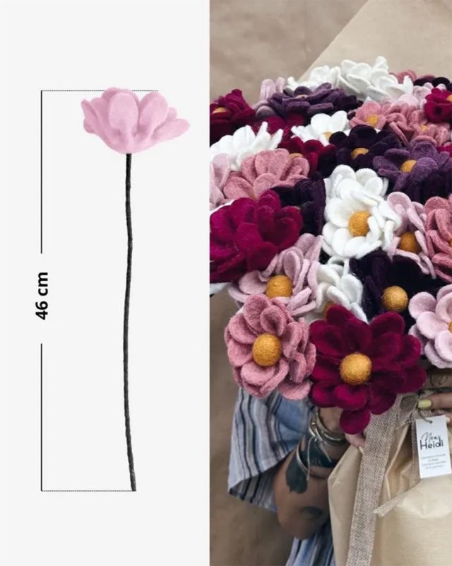 Anémone décorative bleue en feutrine