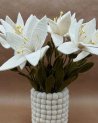 Fleur de lys décorative en laine feutrée