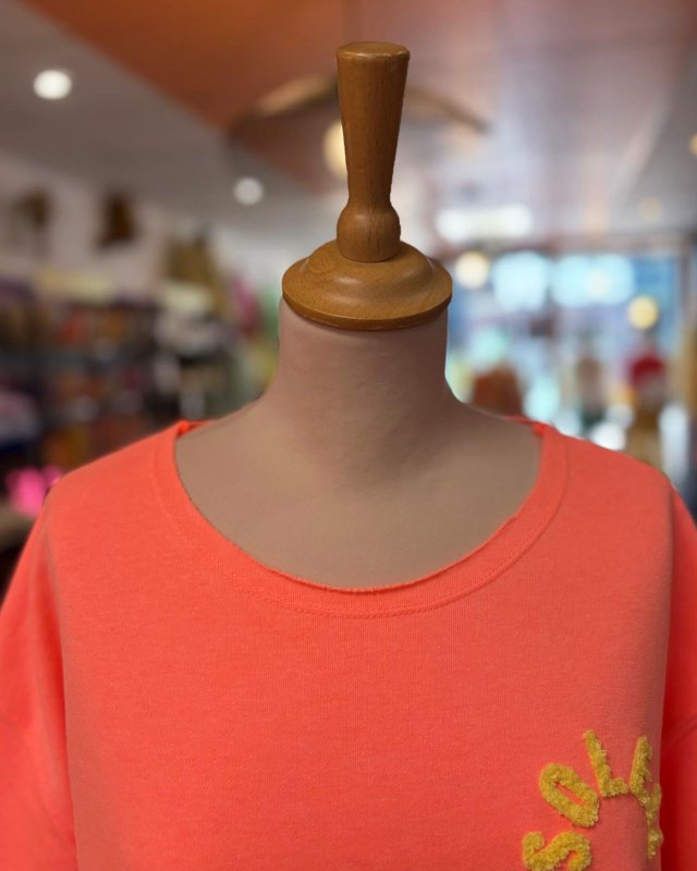 Sweat orange à message "Soleil" multicolore