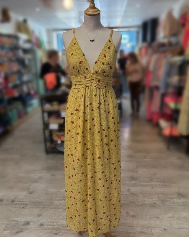 Robe longue jaune à imprimé...