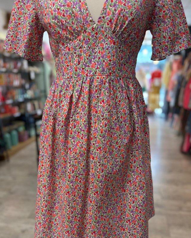 Robe courte à imprimé liberty multicolore
