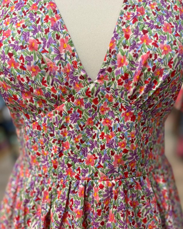 Robe courte à imprimé liberty multicolore