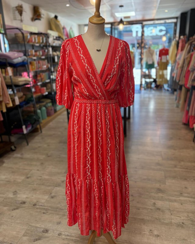 Robe longue rouge à...