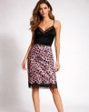 Jupe midi mauve à motif léopard et détails en dentelle