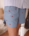 Short léger avec des petites coeurs rouges brodés