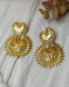 Boucles d'oreilles coeurs solaires dorés