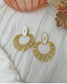 Boucles d'oreilles éventail doré et blanc