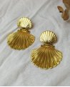 Boucles d'oreilles à doubles coquillages en acier doré