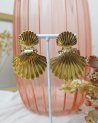 Boucles d'oreilles à doubles coquillages en acier doré