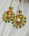 Boucles d'oreilles coeur à rayon de soleil bleu et jaune