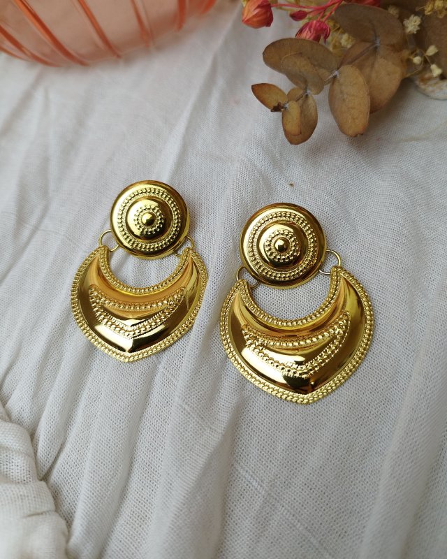 Boucles d'oreilles dorées à...
