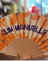 Éventail "Clim Manuelle" à fleurs oranges