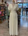Robe longue ivoire à ceinture froncée