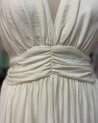 Robe longue ivoire à ceinture froncée