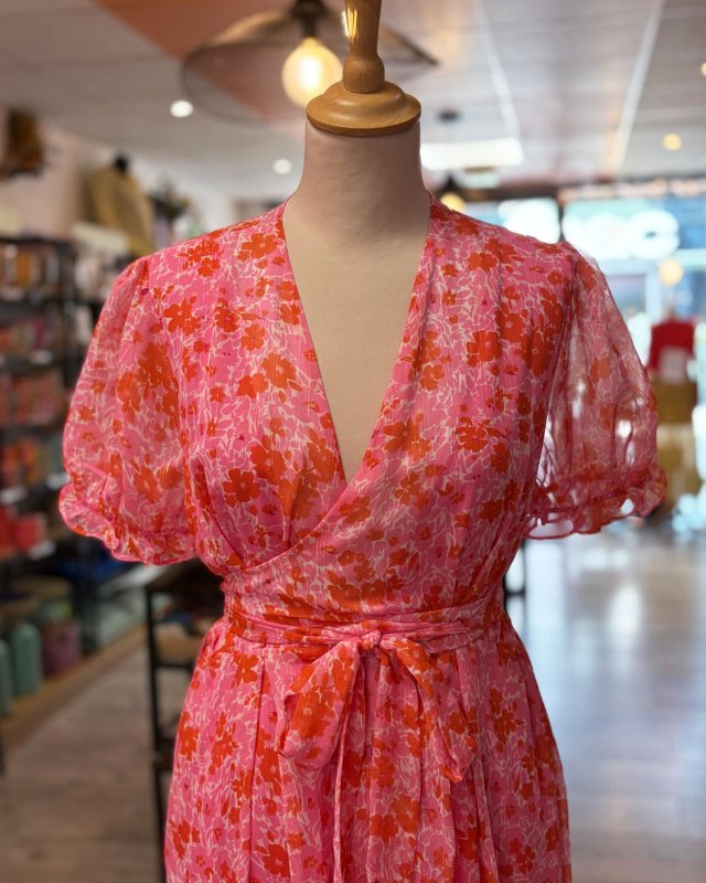Robe longue à imprimé fleuri rose et orange