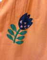 Longue robe ample pêche avec des broderies