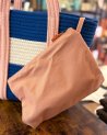 Panier rayé bleu et blanc en corde