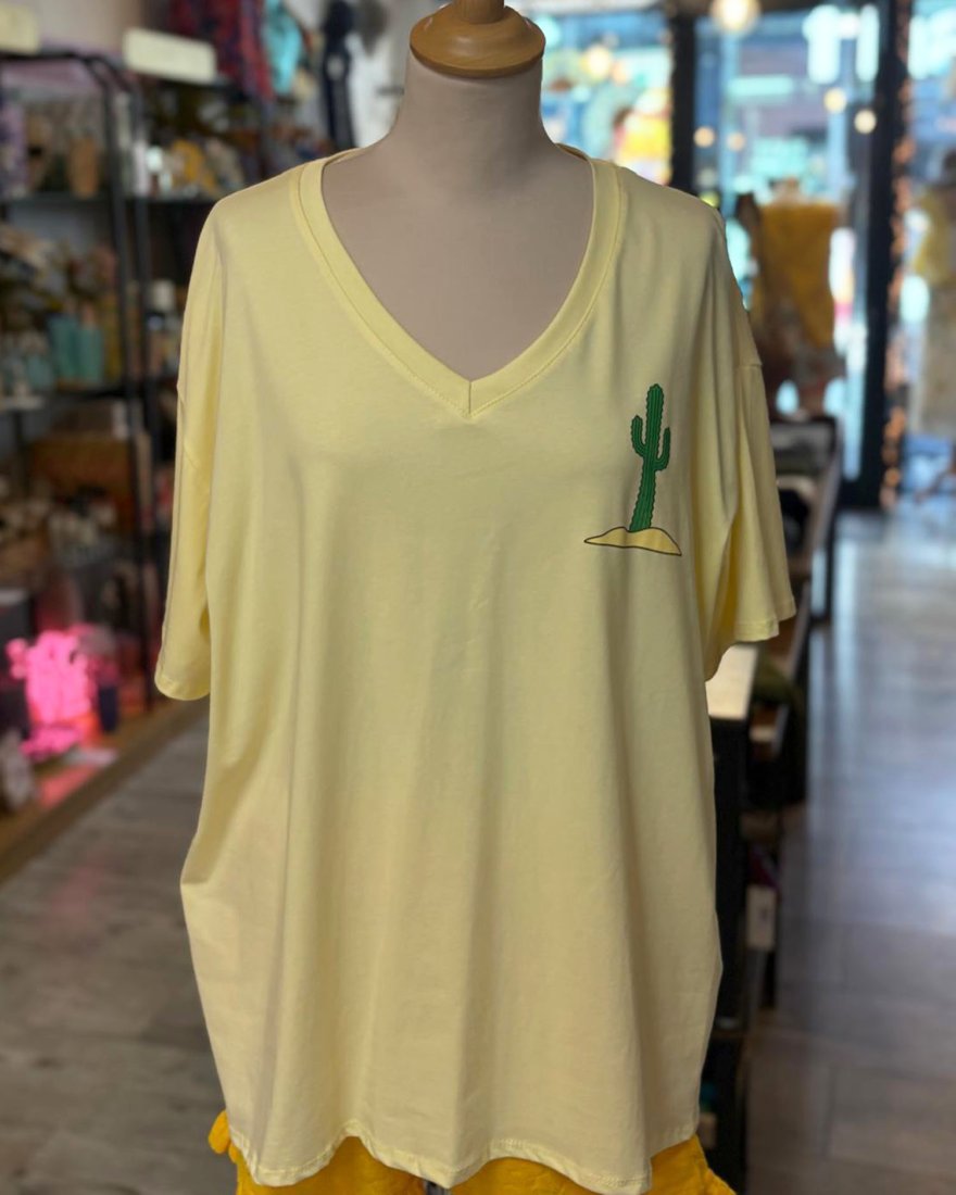 Tee shirt oversize jaune à imprimé cactus