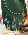 Sac à grandes franges en cuir suédé vert sapin