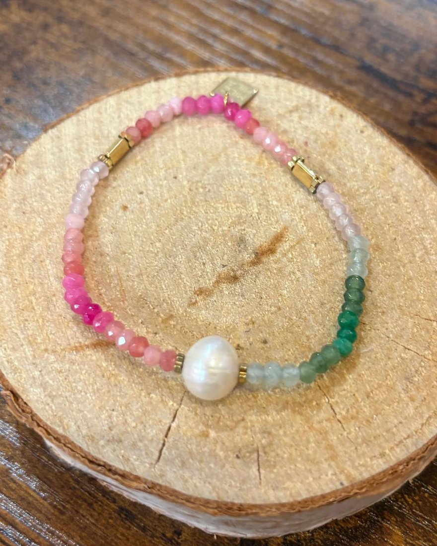Bracelet élastique en perles colorées