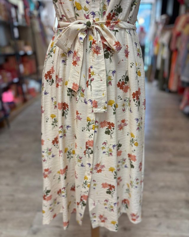 Longue robe chemise à imprimé floral