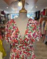 Longue robe écrue à motif fleuri