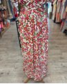 Longue robe écrue à motif fleuri
