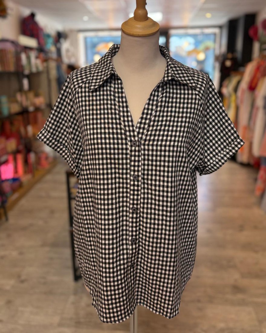 Chemise vichy noir et blanc à manches courtes